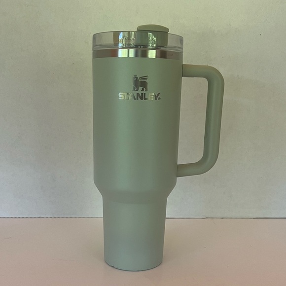 Stanley Olive Insulated Mug with Handle - Picture 1 of 6